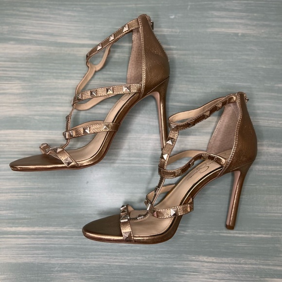 Jessica Simpson Jiria Faux Leather Metallic Gold Studded Zip Back Stiletto 9M 💗 - Picture 4 of 6